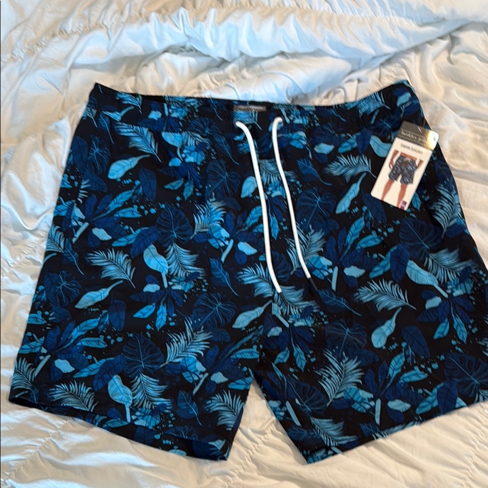 Blue and Black Floral Board Shorts Quick-Dry